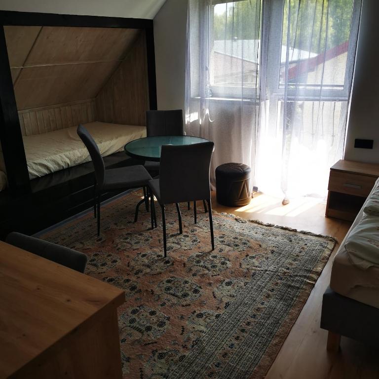 Posedenie v ubytovaní Dom wczasowy Maja