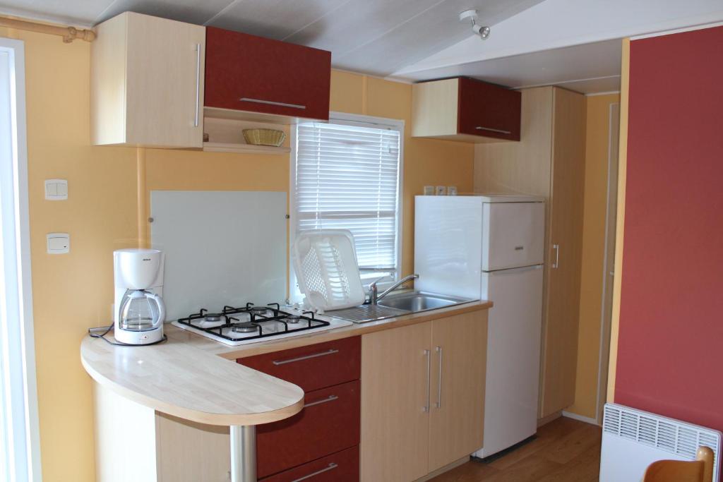 Camping Le Balcon de Chartreuse - Mobile Home