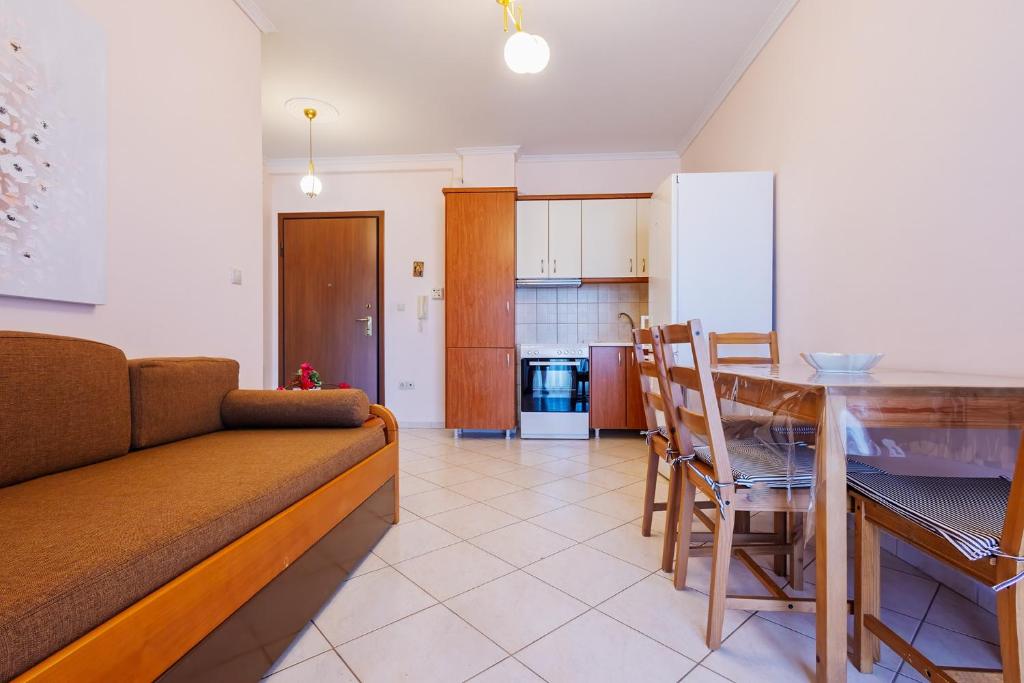 Kuchyň nebo kuchyňský kout v ubytování Kallikratia Suites 3
