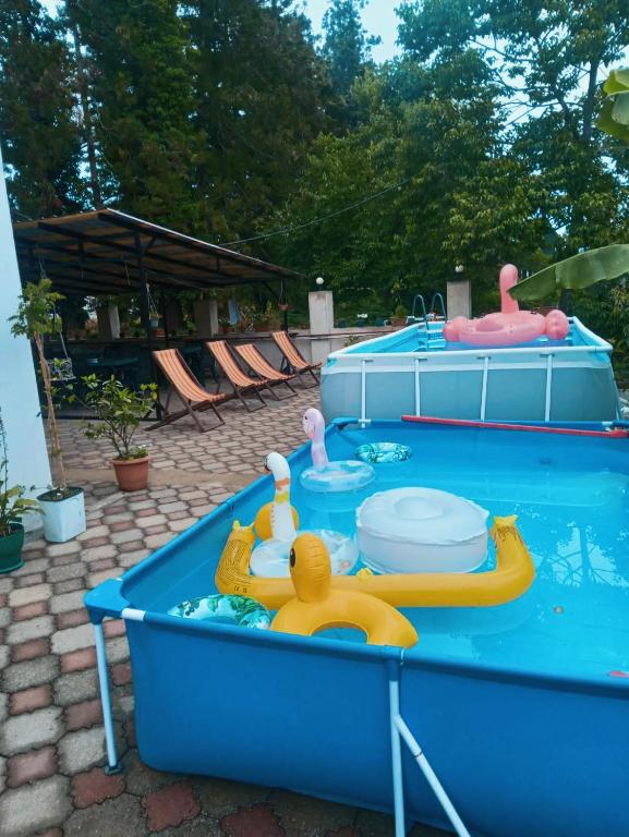 Bazén v ubytování Hotel Lotus nebo v jeho okolí