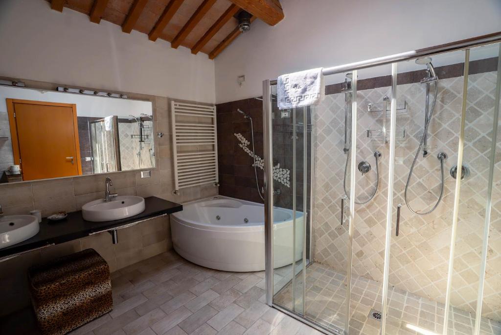 Tenuta La Rotta - Rooms & Pool