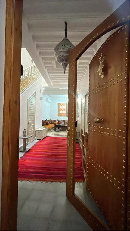 Riad EL BADI — photo 2