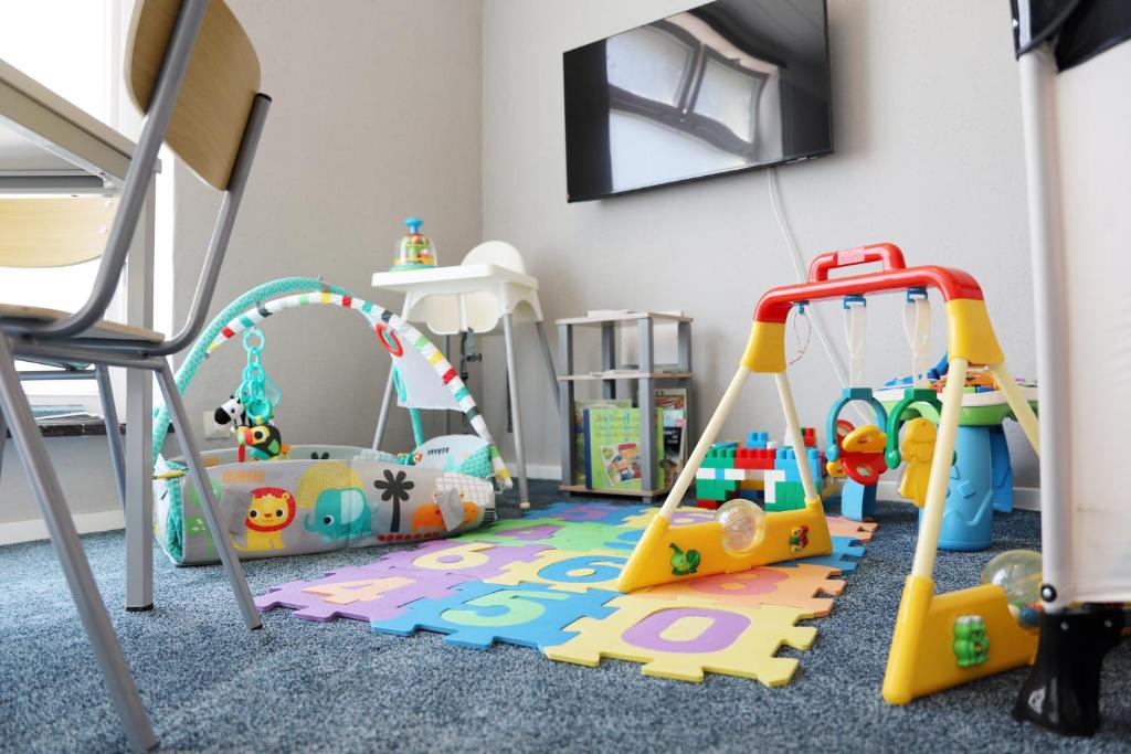 TV a/nebo společenská místnost v ubytování Pension Malchin
