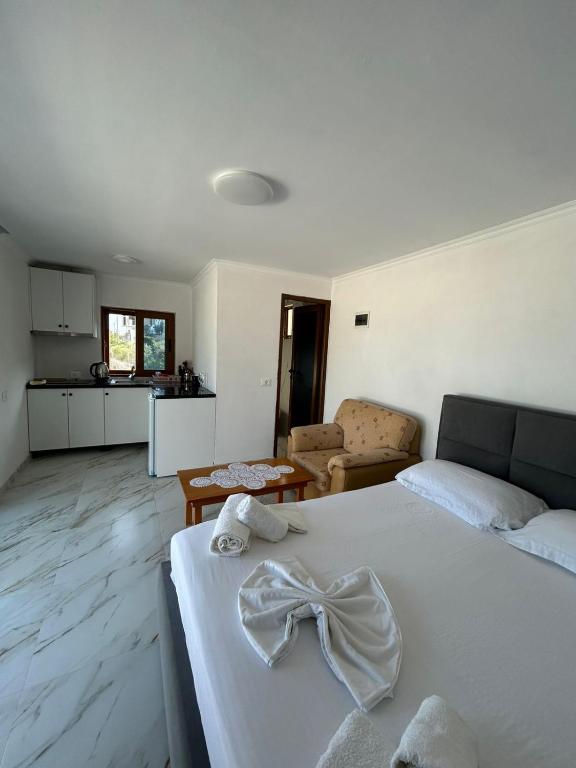 Kuhinja ili čajna kuhinja u objektu Vjollca`s Home