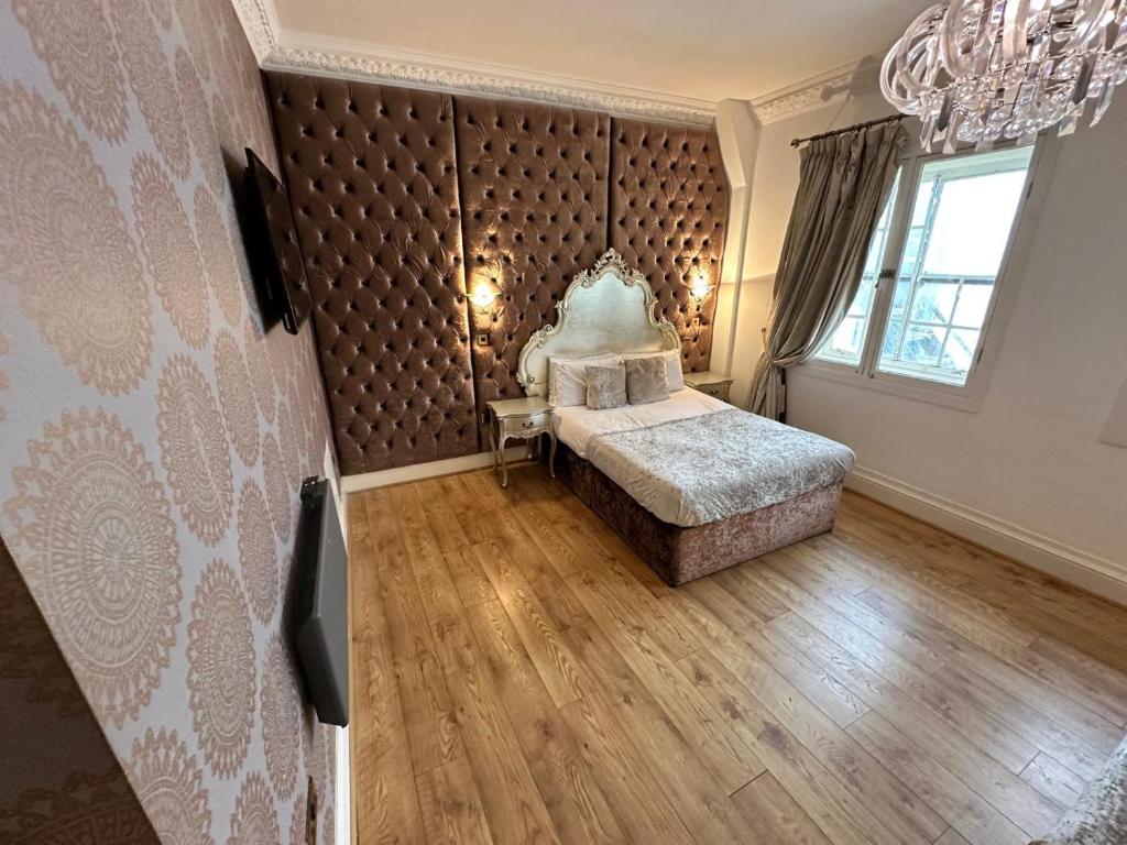 White Star Line Hotel - Resim 8