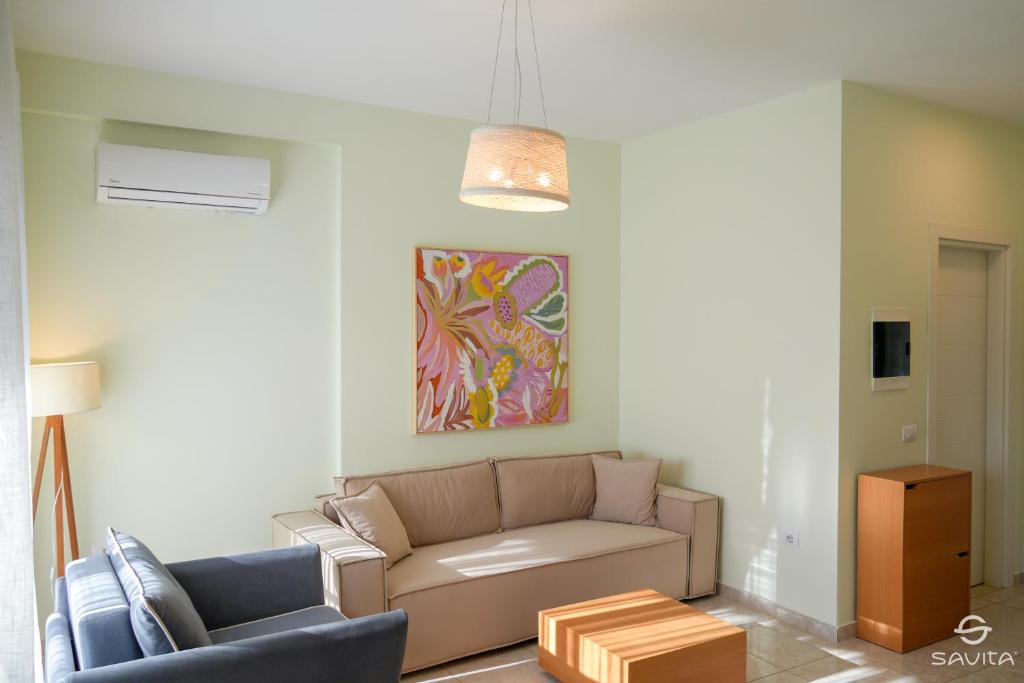 Posezení v ubytování Gjiri i Lalzit - Savita Apartments - Perla Resort