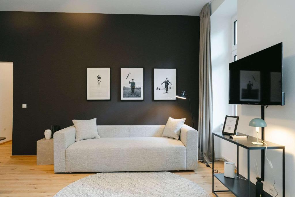 Homey 2BR perfect for 4-6 metro close to Naschmarkt