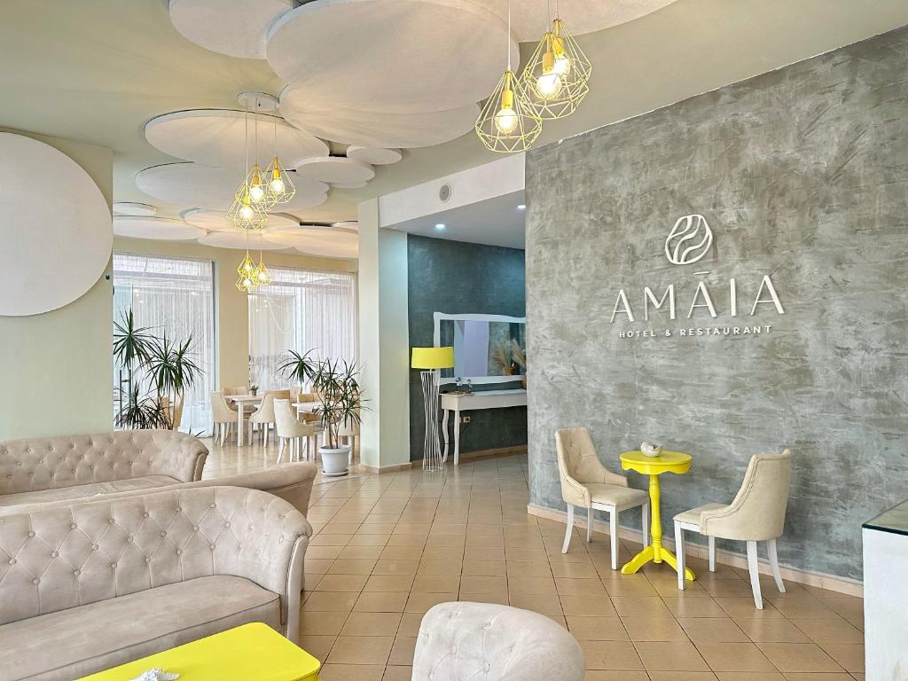 Posezení v ubytování AMĀIA Hotel & Restaurant