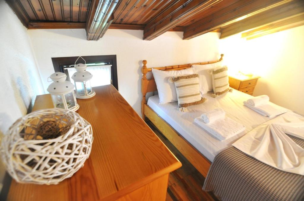 Postel nebo postele na pokoji v ubytování Palm Nest Villa with private pool in Chalkidiki