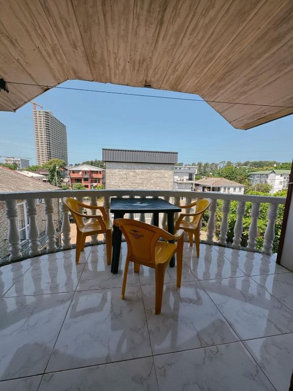 Balkón nebo terasa v ubytování Guest House "Sulo"