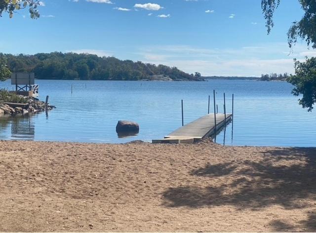 Gallery image of Röda Stugan, granne med badplats och havet in Karlskrona