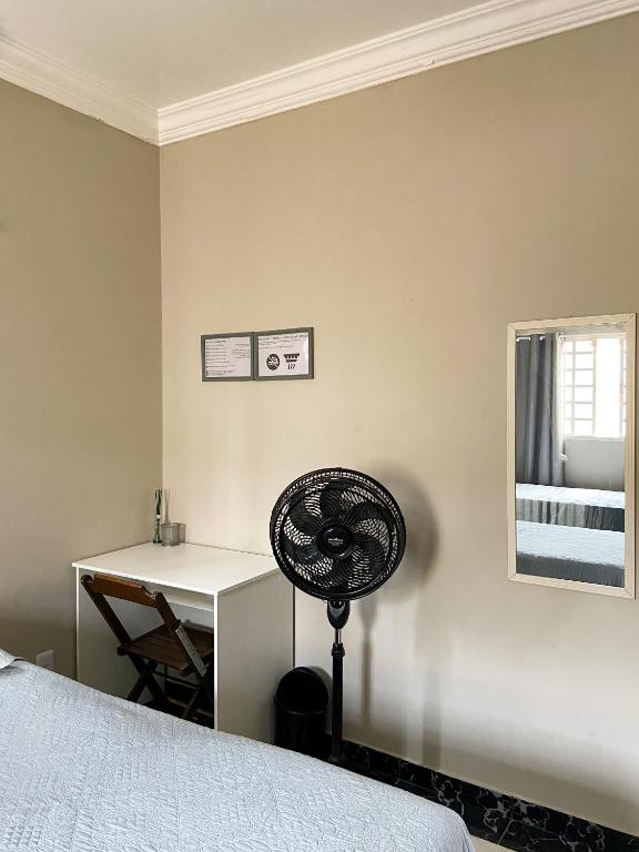Pousada Acessus - Com Cozinha e Lavanderia - Quarto Duplo Com Banheiro Compartilhado