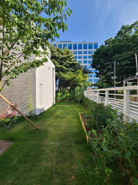 Urban Stay Guesthouse photo
