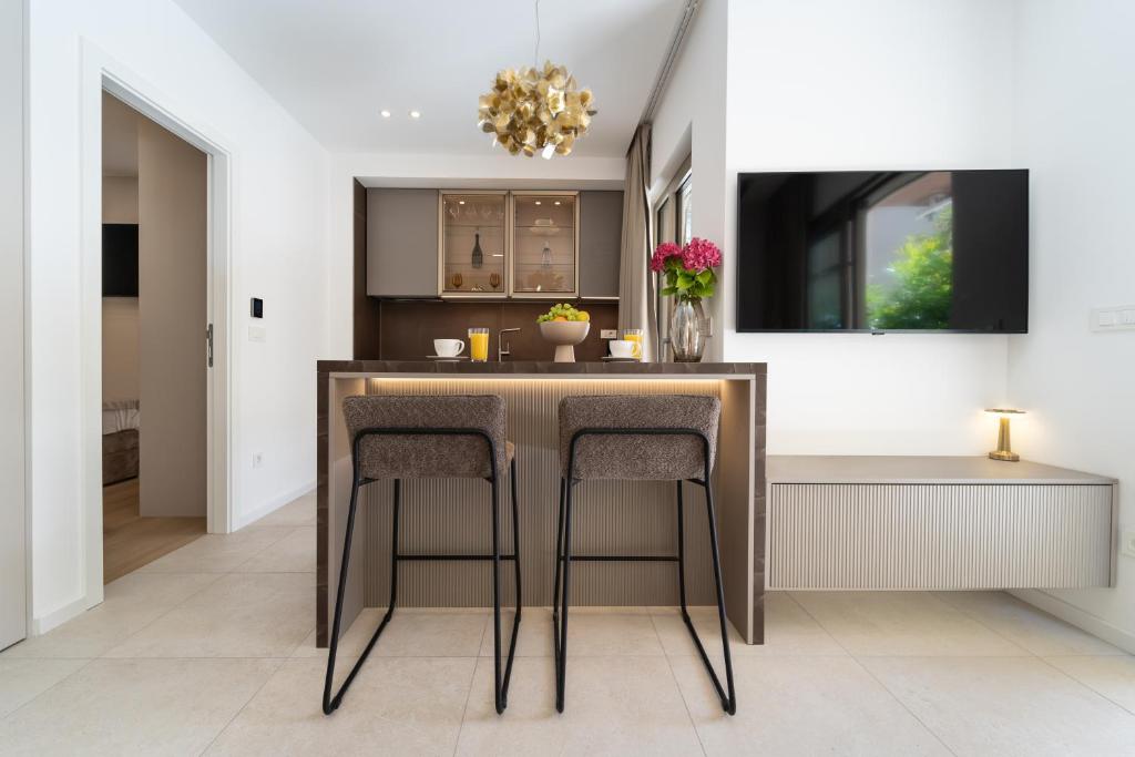 Luxury Apartment Top L 29, Split - １ベッドルームのあるアパート