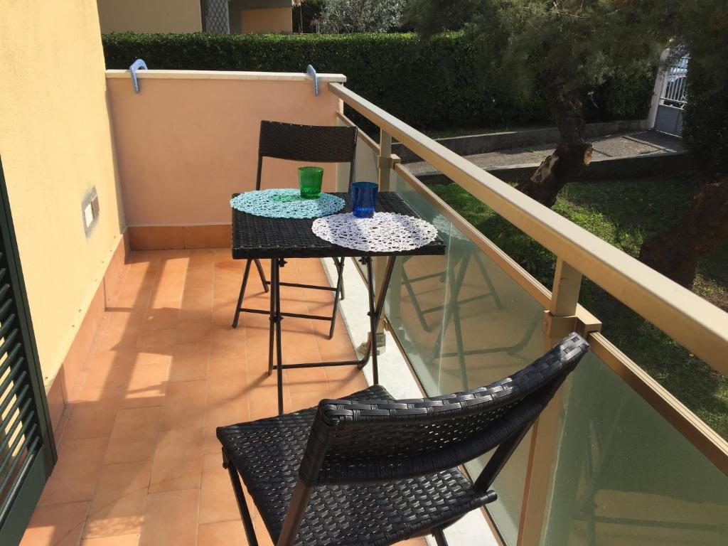 Balkón alebo terasa v ubytovaní Amazing holiday home near pet-friendly beach
