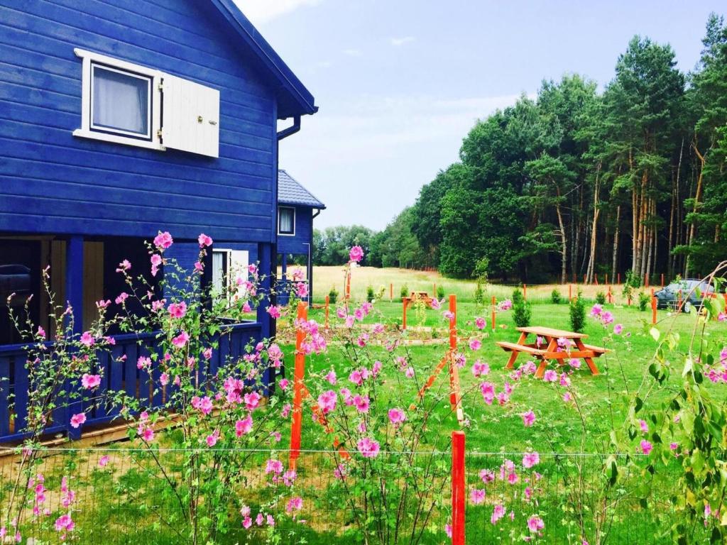 Vonkajšia záhrada v ubytovaní holiday home in Nowe Warpno