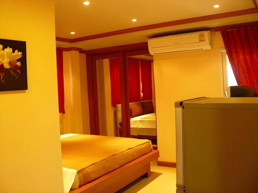 Rouge Service Apartments, Soi Buakhao - Resim 6