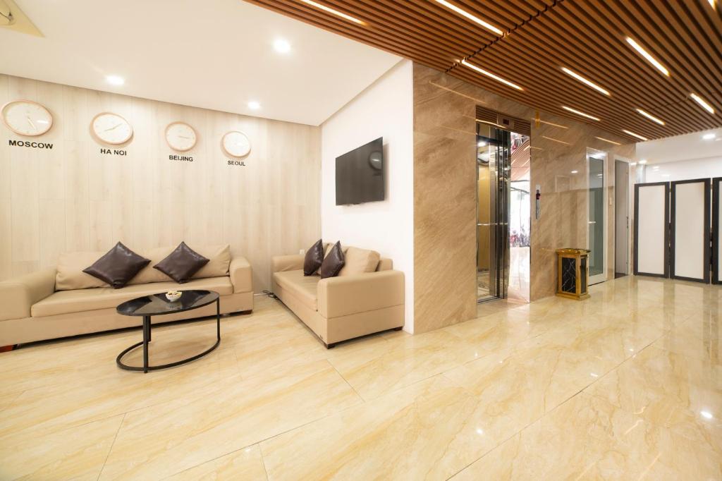 TV/trung tâm giải trí tại Dolphin Hotel Nha Trang