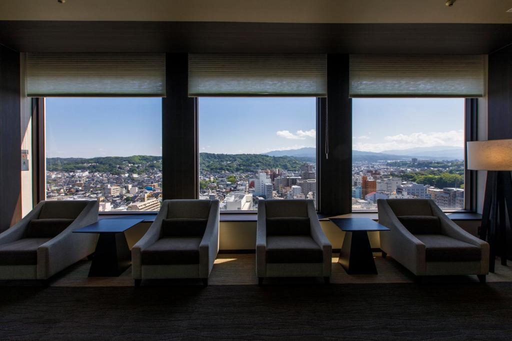 Uma vista da montanha tirada do hotel 