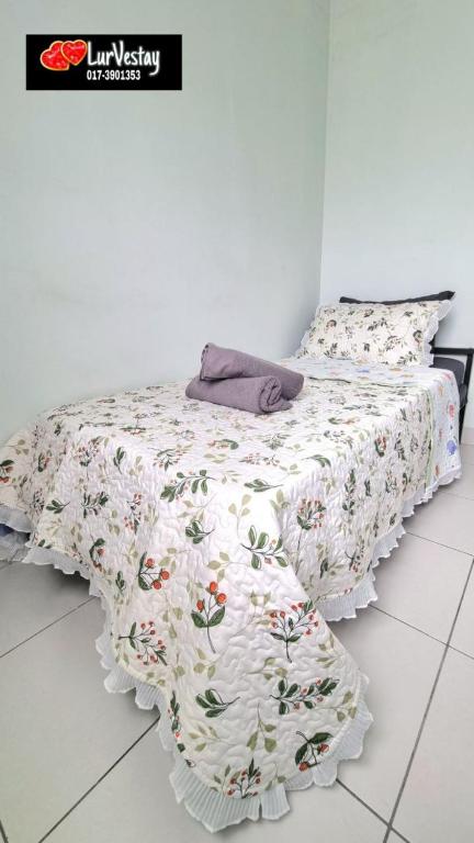 LurVestay photo