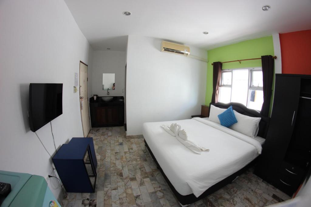 Tulip Inn - Resim 41