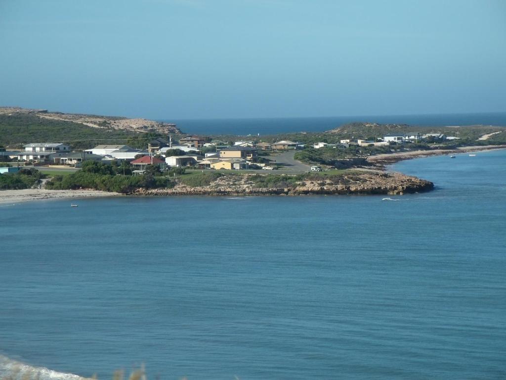 Gallery image of Elliston Waterloo Bay Tourist Park in Elliston