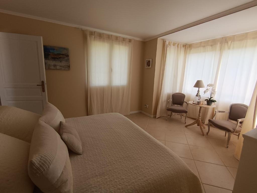 Le Charme des Bastides - Camera Matrimoniale Deluxe Con Doccia
