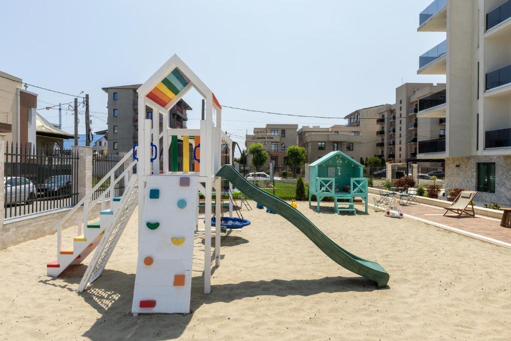 Herní místnost nebo prostor pro děti v ubytování Vila Turistică d'Eric