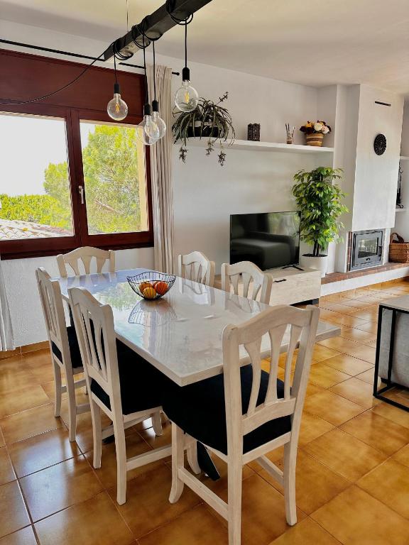 Kuchyňa alebo kuchynka v ubytovaní Melis Mar - Apartamento con vistas en Pals