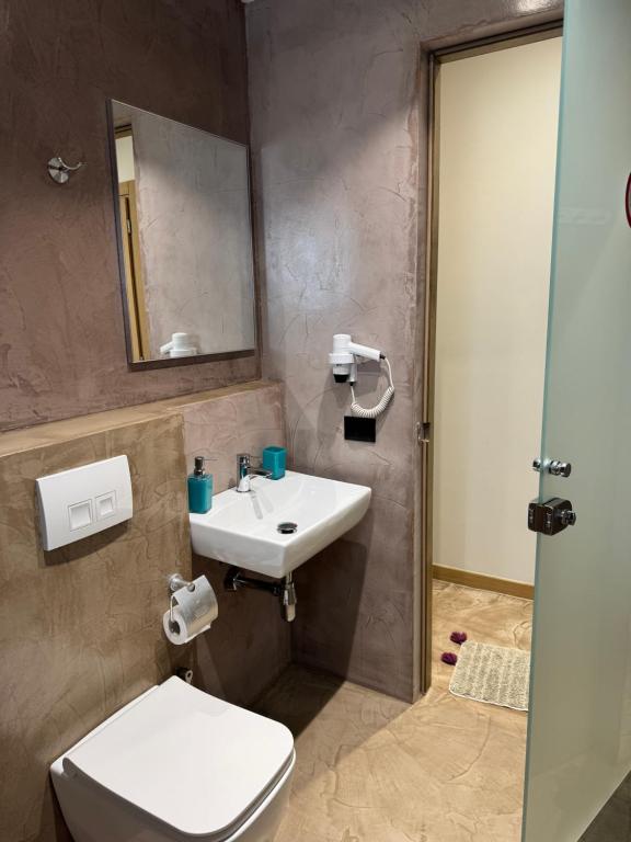 Koupelna v ubytování Ritson Hotel