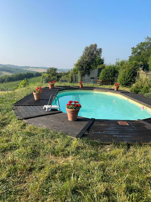 Bazén v ubytování Agriturismo Le Tre Pietre - Podere nel Chianti nebo v jeho okolí