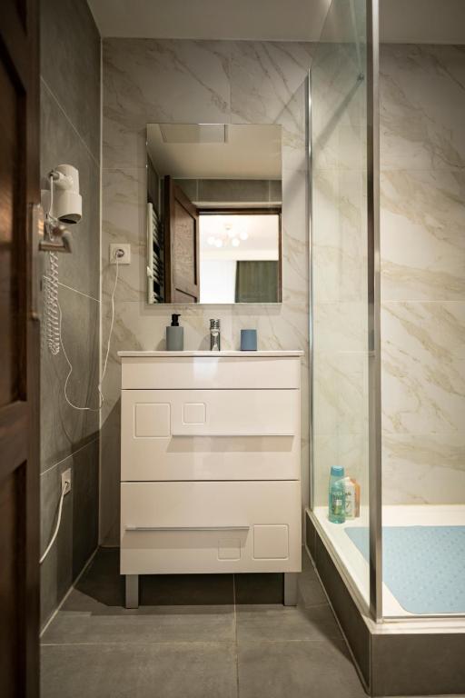 Mega COOL Flat France Suisse – photo 3