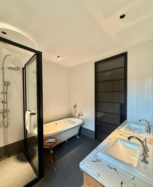 Postel nebo postele na pokoji v ubytování Xiamen Gulangyu Bishan Residence