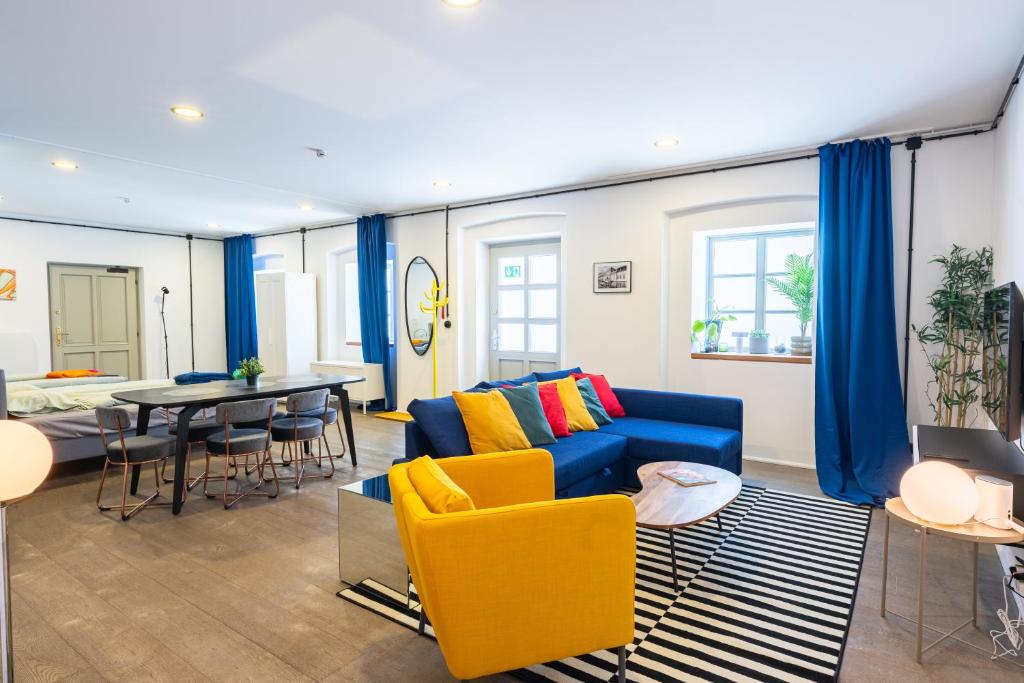 Χώρος καθιστικού στο VLA - Urban Style