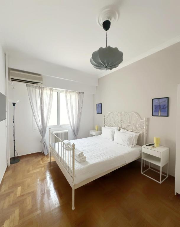 Acropolis Nest