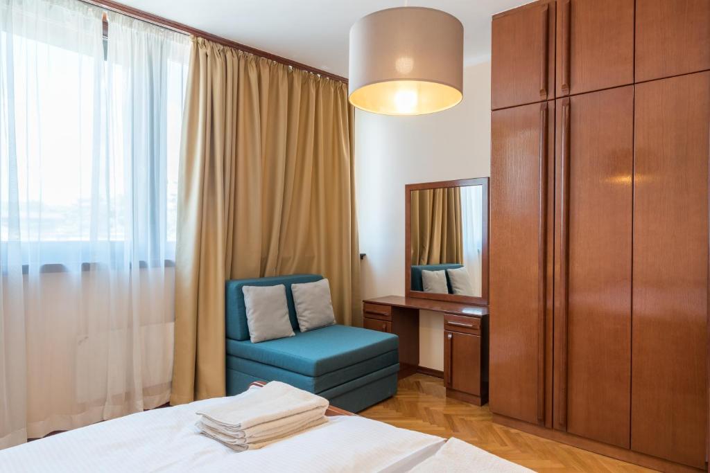 Apartmani Central 12 &amp; Free parking 2