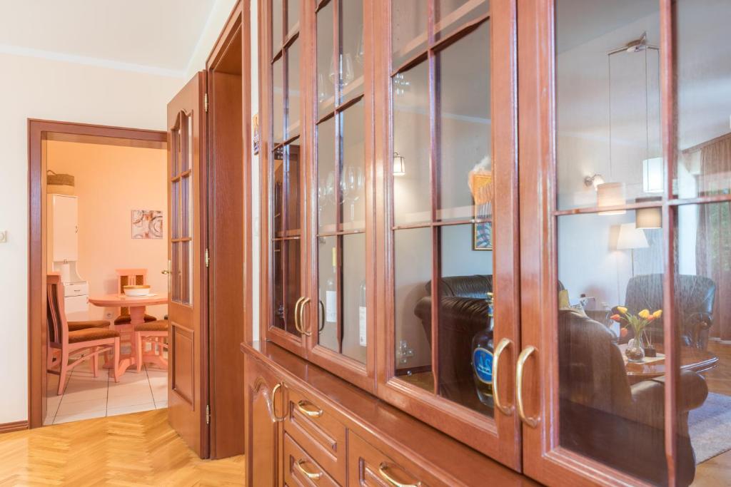 Apartmani Central 12 &amp; Free parking 3