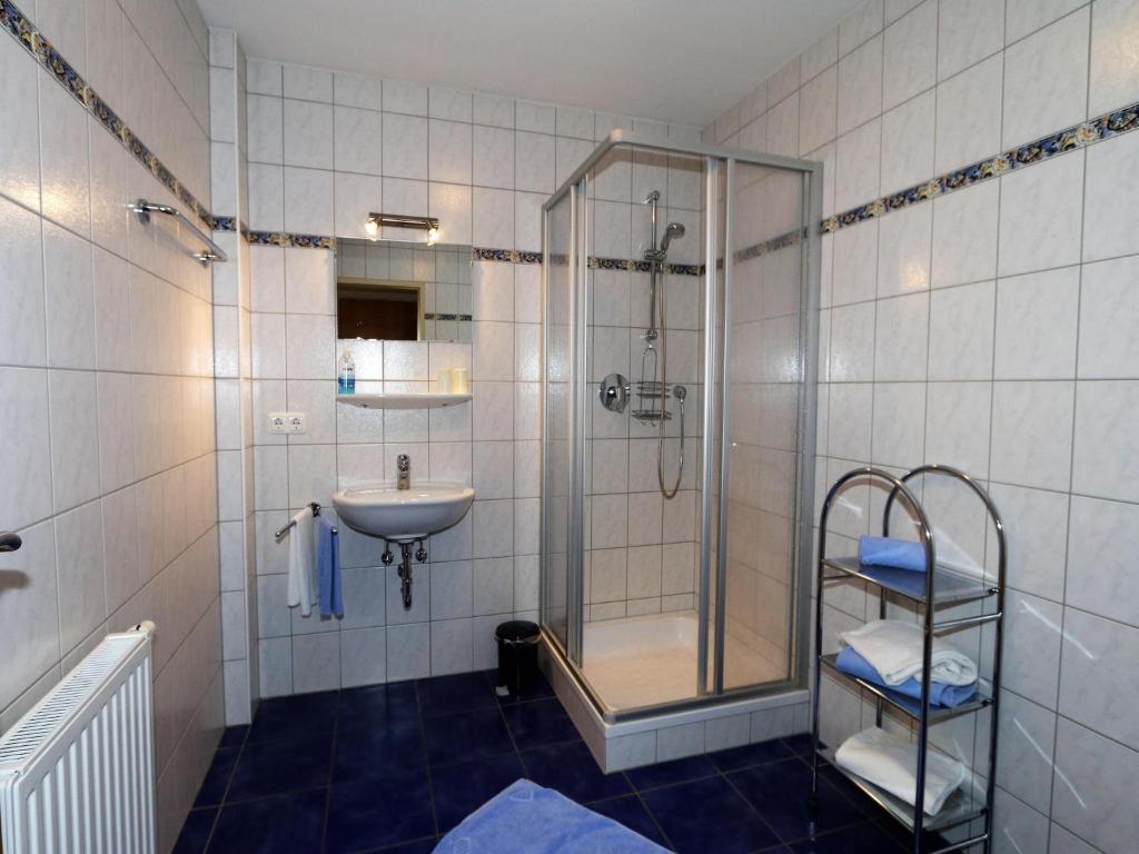 Kúpeľňa v ubytovaní Apartment in Bichlbach at the lake