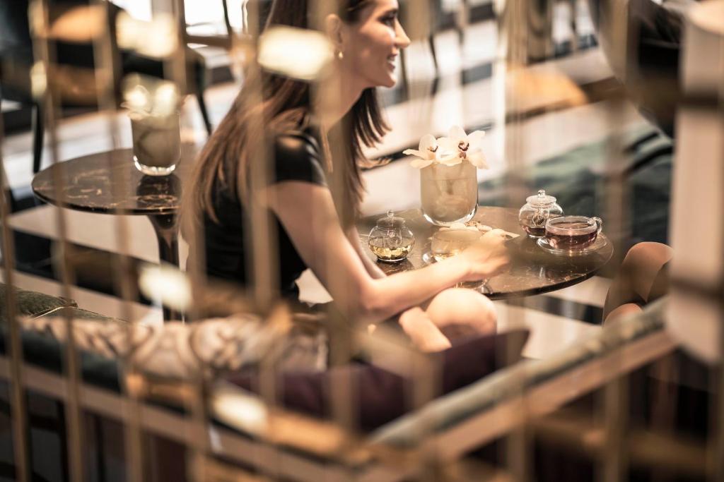 Four Seasons Hotel Dubai International Financial Centre - Resim 39