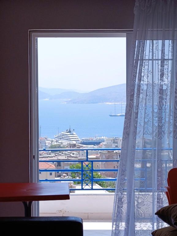 Holiday Apartment Sea View