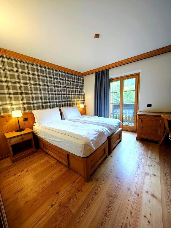 Alpi & Golf Hotel - Double Or Twin Room With Balcony And Mountain View