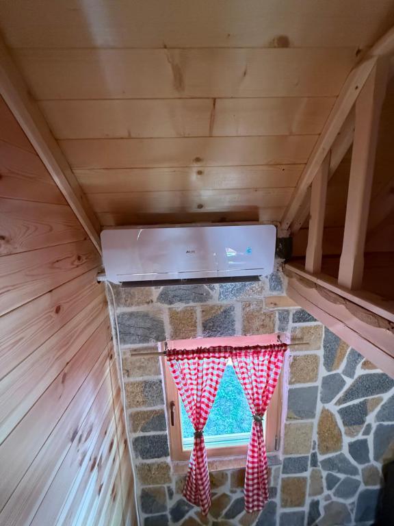 Gallery image of WildBeauty Grebaje in Vusanje