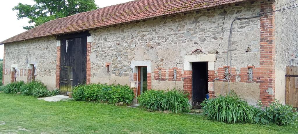 Zahrada ubytování Chambres d'hôtes Les cabris