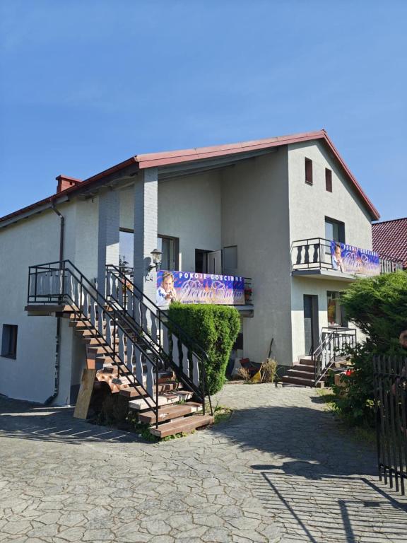 Pełna Chata Trojanka - Housity