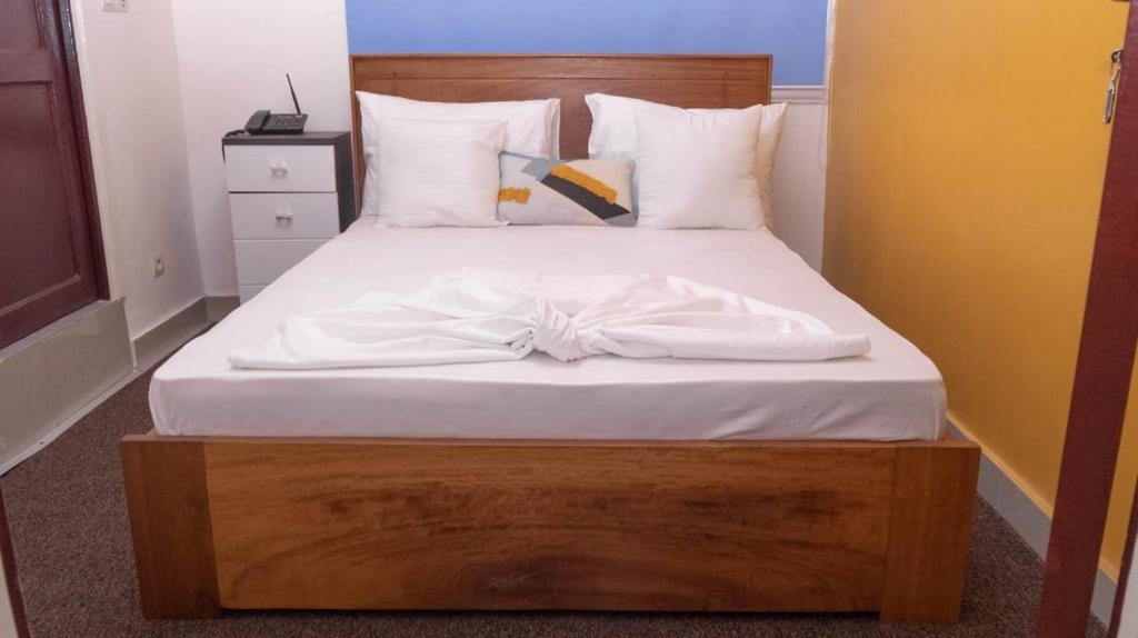 Gambar di galeri bagi Like at Home by Expert nk di Brazzaville