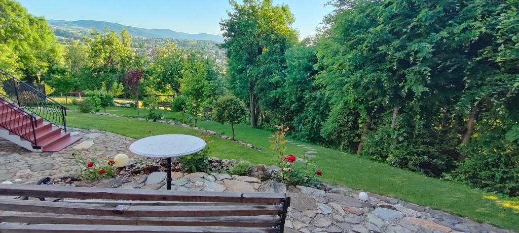 Výhľad na hory alebo výhľad na hory priamo z apartmánu