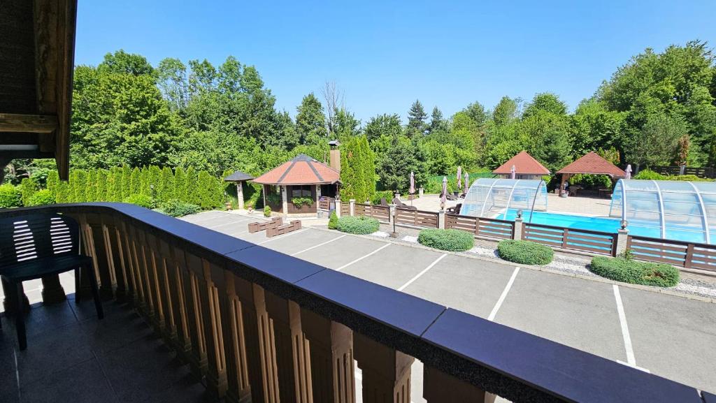 SEDRA Holiday Resort-Adults Only-Bed & Breakfastの敷地内または近くにあるプール