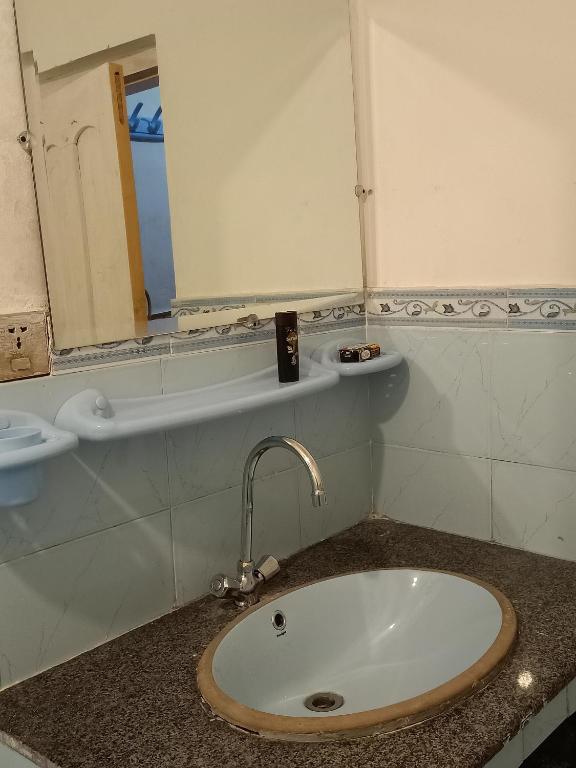 Koupelna v ubytování Black Stone Suites Skardu