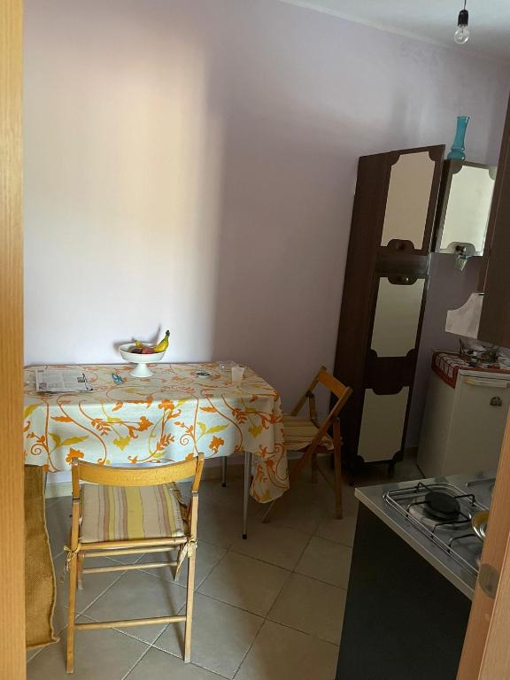 Kuchyň nebo kuchyňský kout v ubytování Casa a mare Piscitelli