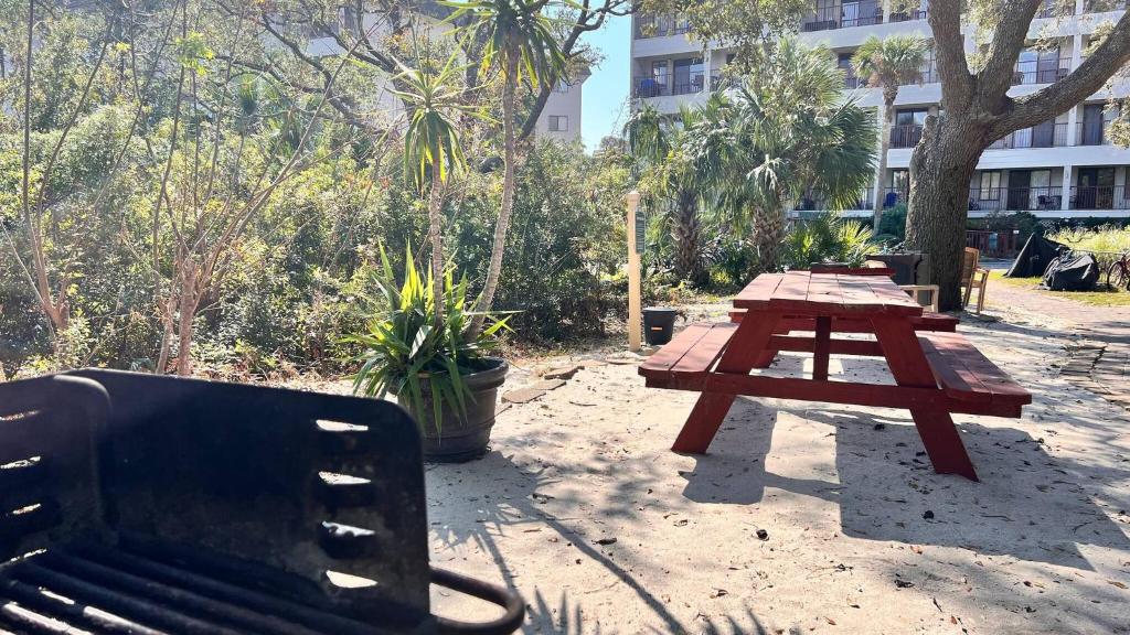 Jardí fora de Breezy At The Beach